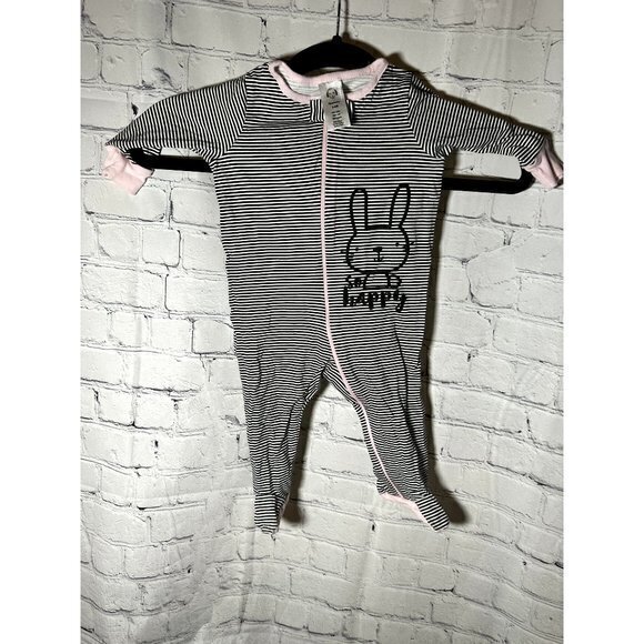 2 GERBER INFANT GIRLS ONE PIECE FOOTED SETS (3-6 MO) PRICE IS FOR BOTH G-152 - Picture 1 of 4
